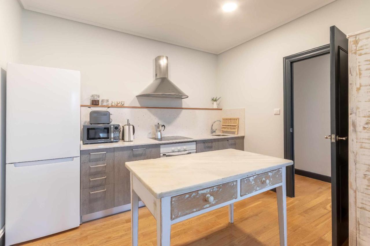 Apartamento Kuia Con Vistas Frontales A La Ria De Bilbao Cerca Del Metro Erandio Exterior foto