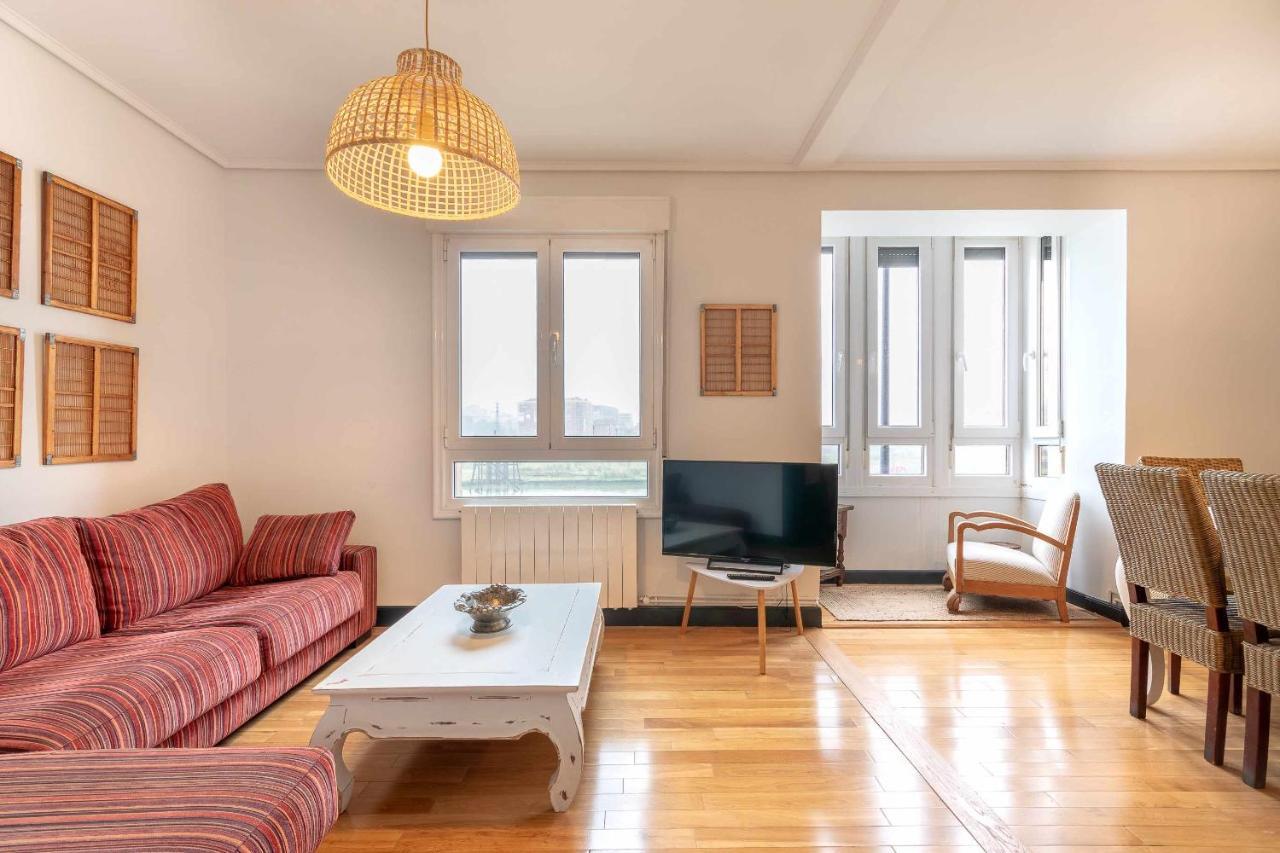 Apartamento Kuia Con Vistas Frontales A La Ria De Bilbao Cerca Del Metro Erandio Exterior foto