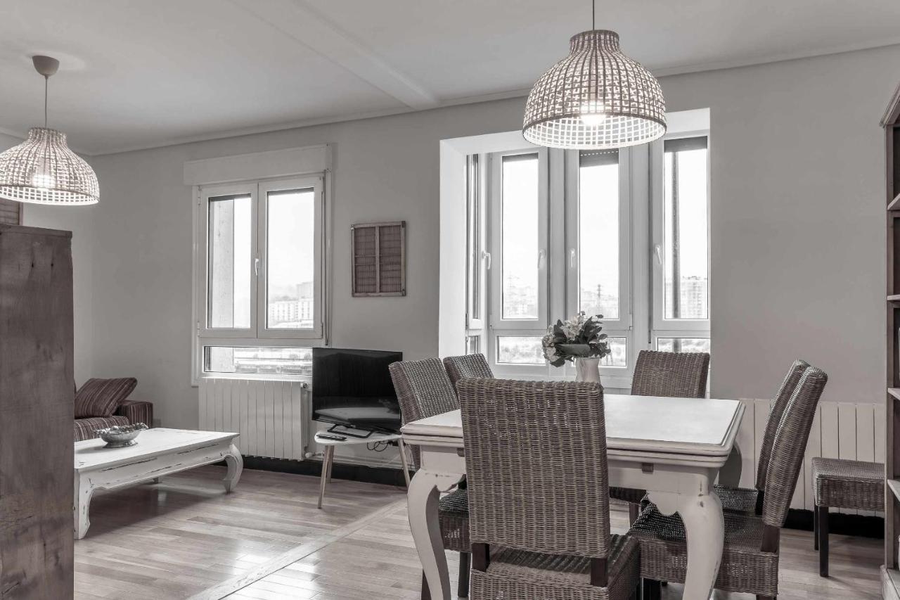Apartamento Kuia Con Vistas Frontales A La Ria De Bilbao Cerca Del Metro Erandio Exterior foto